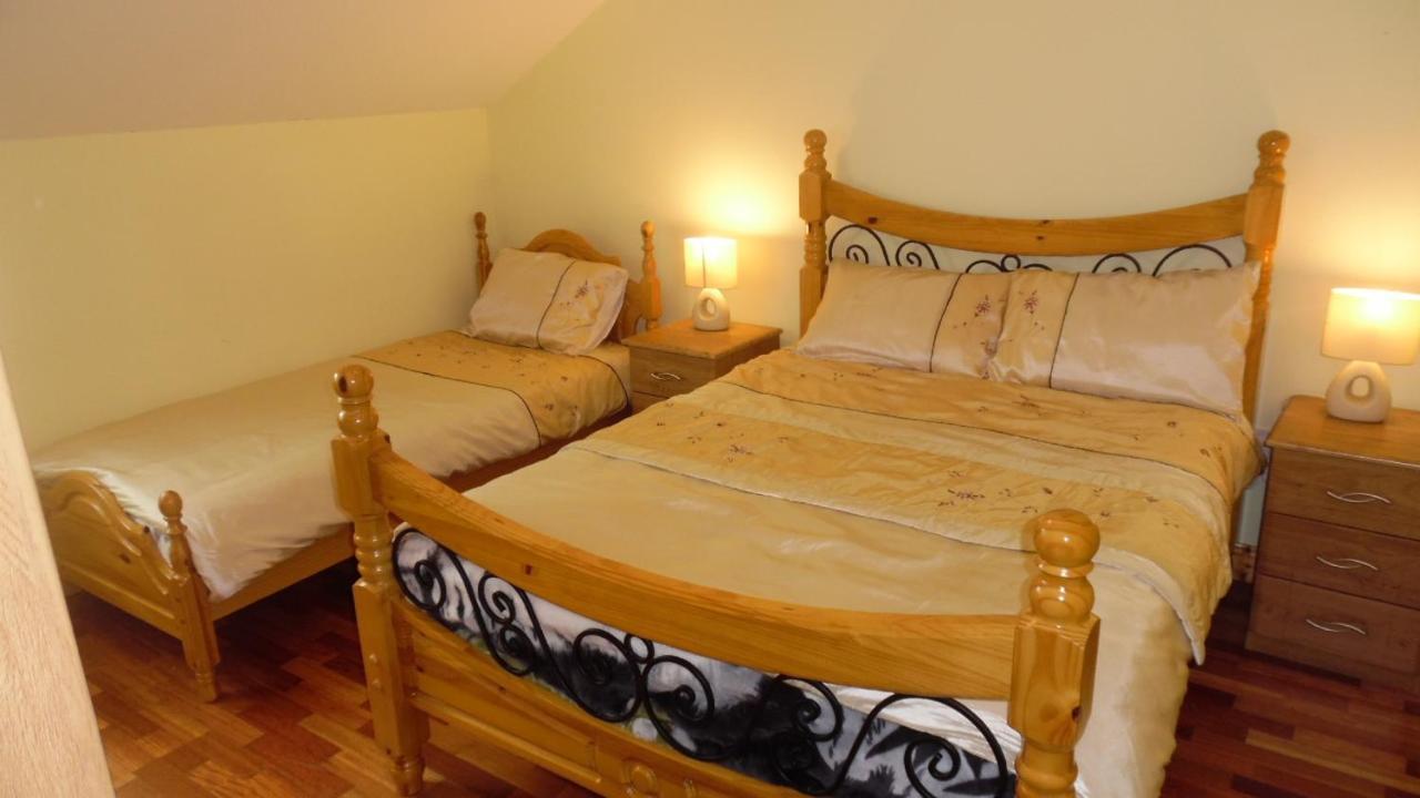 Sliabh Liag Inn Carrick  ภายนอก รูปภาพ