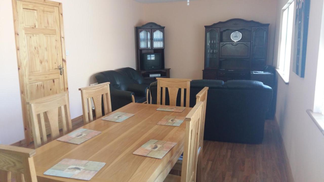 Sliabh Liag Inn Carrick  ภายนอก รูปภาพ